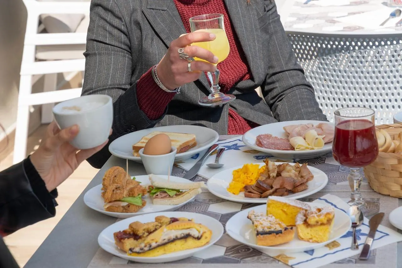 Hotel Atlas Cesenatico Włochy