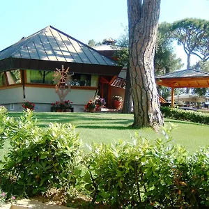 https://hotel-la-bussola-punta-ala.it-tuscanyhotel.com