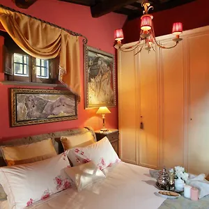 https://camera-rosa.it-tuscanyhotel.com